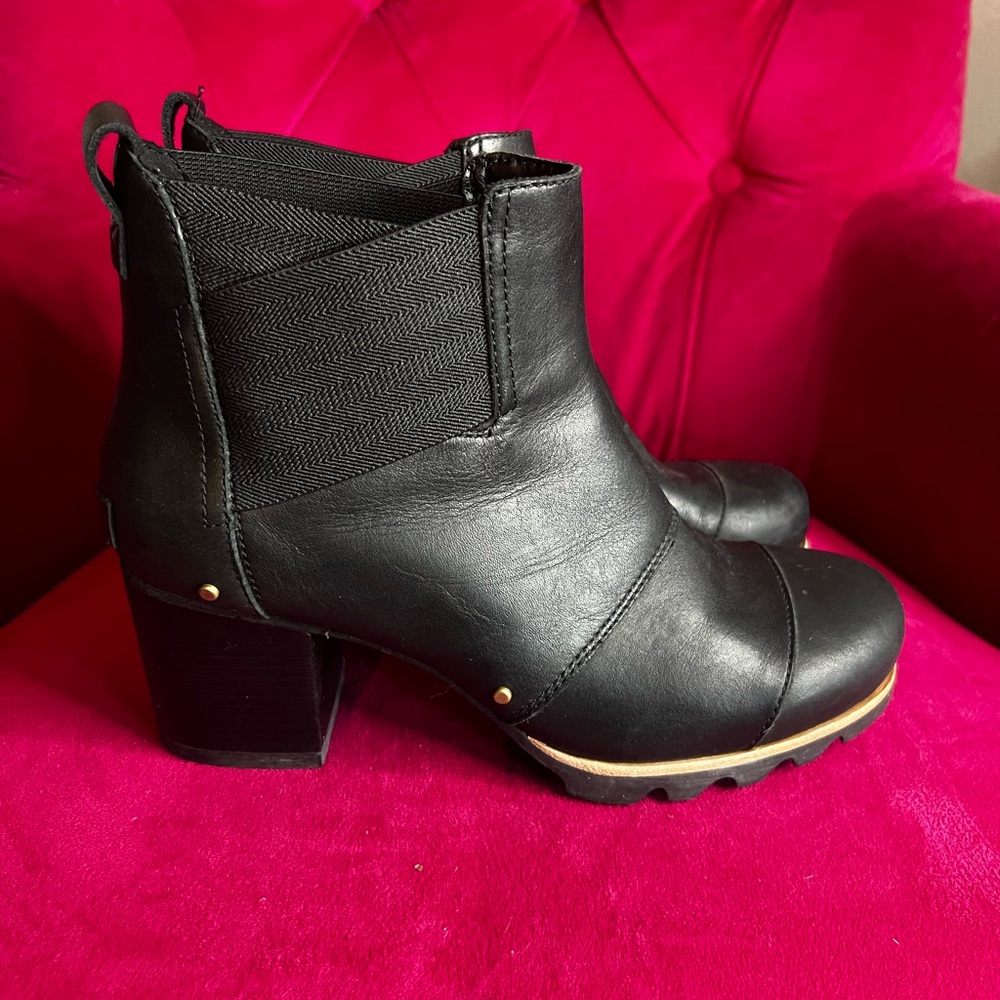 Sorel Black Ankle Boots with Gold Accents